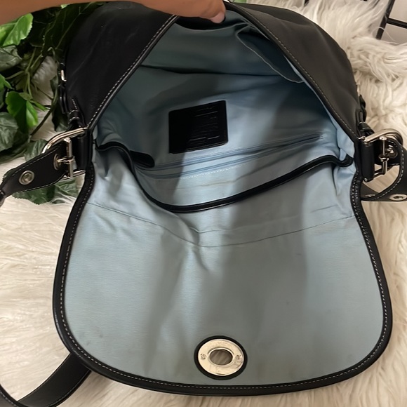 Coach crossbody purse - Picture 7 of 7